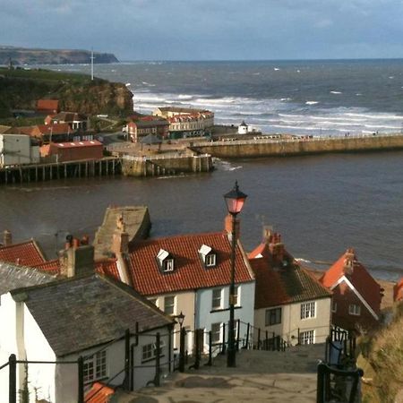 Bijou Romantic Retreat, Whitby Centre Exterior foto